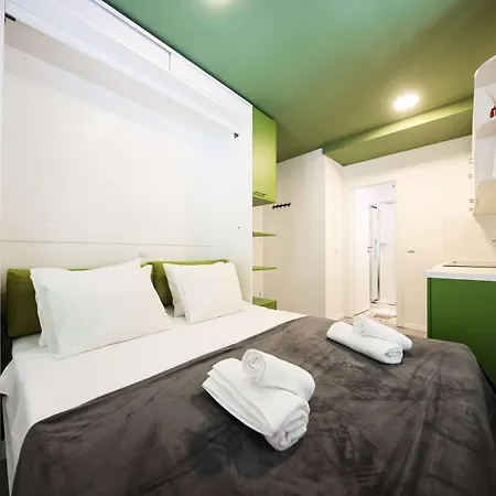 1914 Studio Appartement